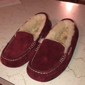 UGG Women’s Ansley Slipper